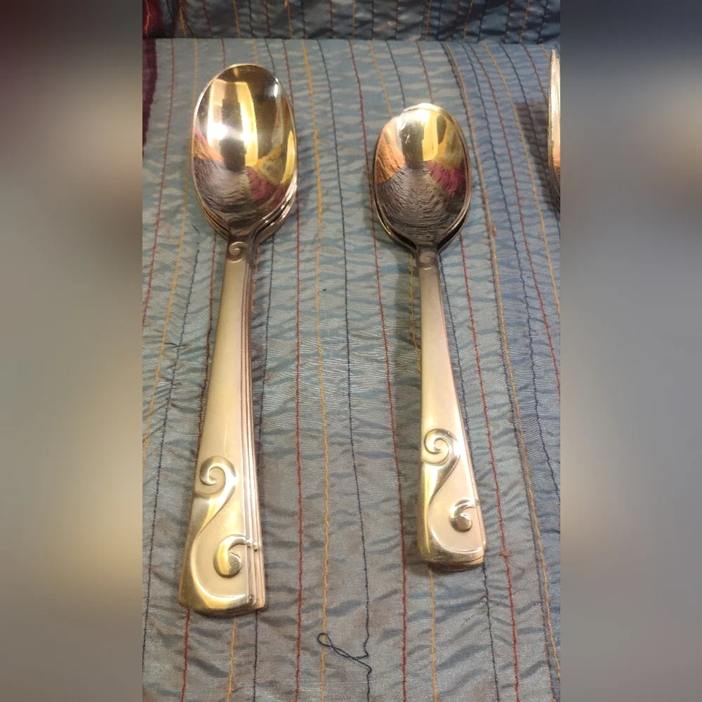 25 Piece Total ( 5 Each Utensil ) Cambridge Flatware - Picture 2 of 4